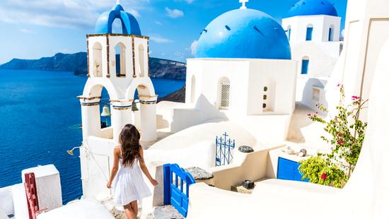 Lacná dovolenka Grécko – Santorini-3*Rivari-Kamari – hotel 10 min od pláže