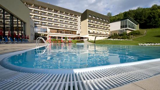 Zľava na pobyt Romantický pobyt v 4*Sitno Forest Resort