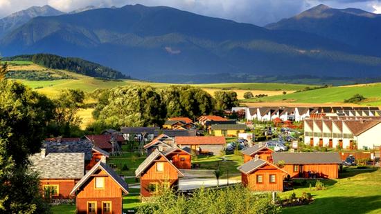 Lacná dovolenka Slovensko – Holiday Village Tatralandia – lístky na lanovku/vstupy do vodných parkov