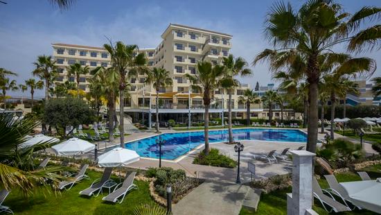 Lacná dovolenka Cyprus – Cyprus All Inclusive-4*Aquamare Beach Hotel & Spa ☀️ – priamo na pláži
