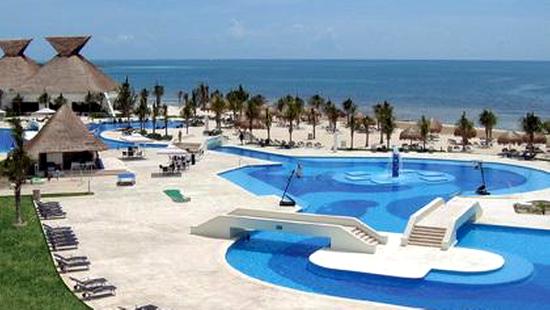 Zľava na pobyt Mexiko-5*BlueBay Grand Esmeralda