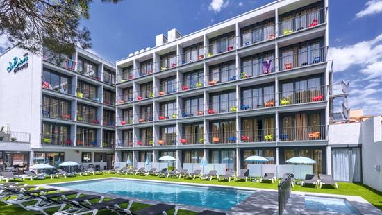 Lacná dovolenka Španielsko – Costa Brava-4*GHT Sa Riera?️ – odletz Budapešti