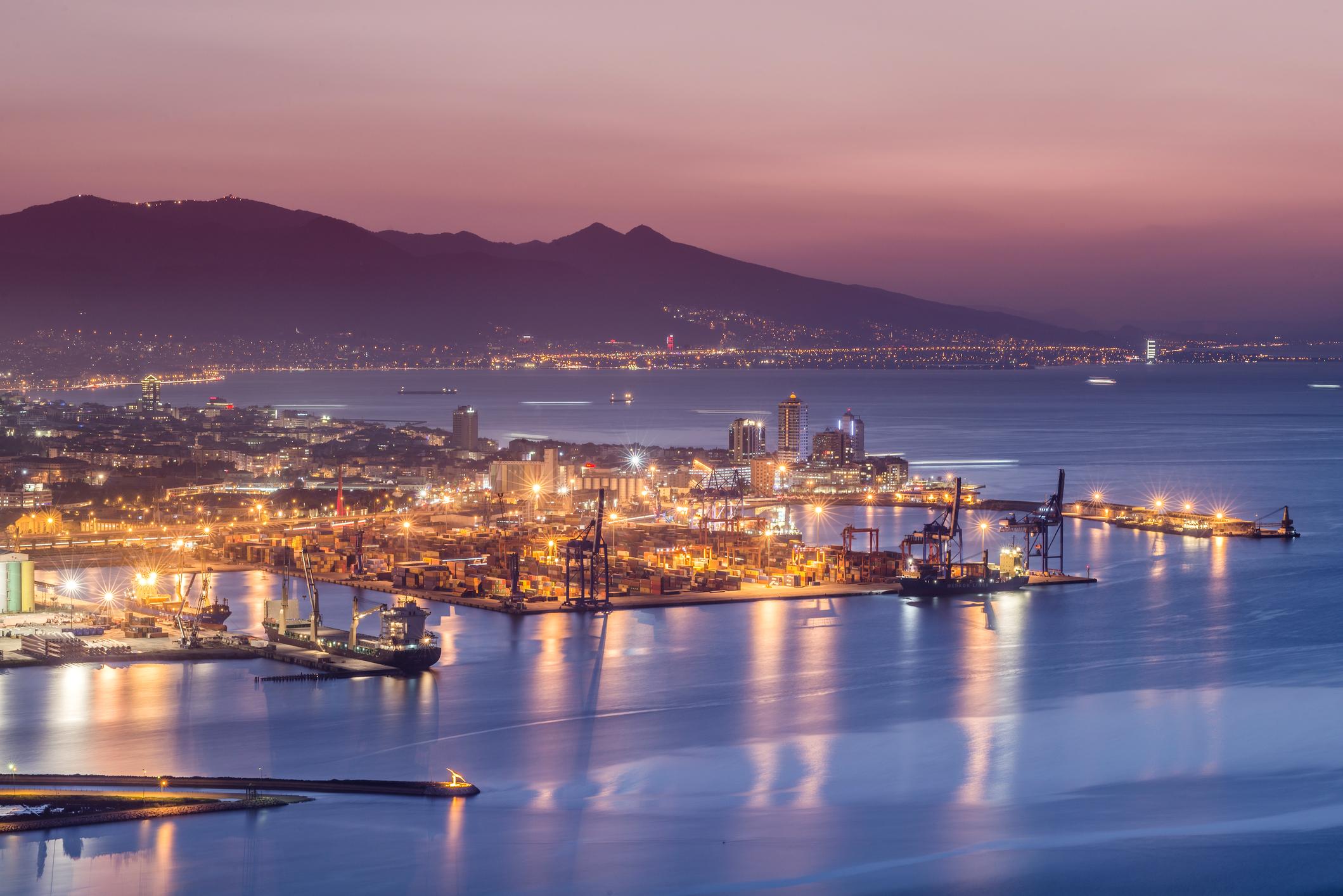 Praha – Izmir