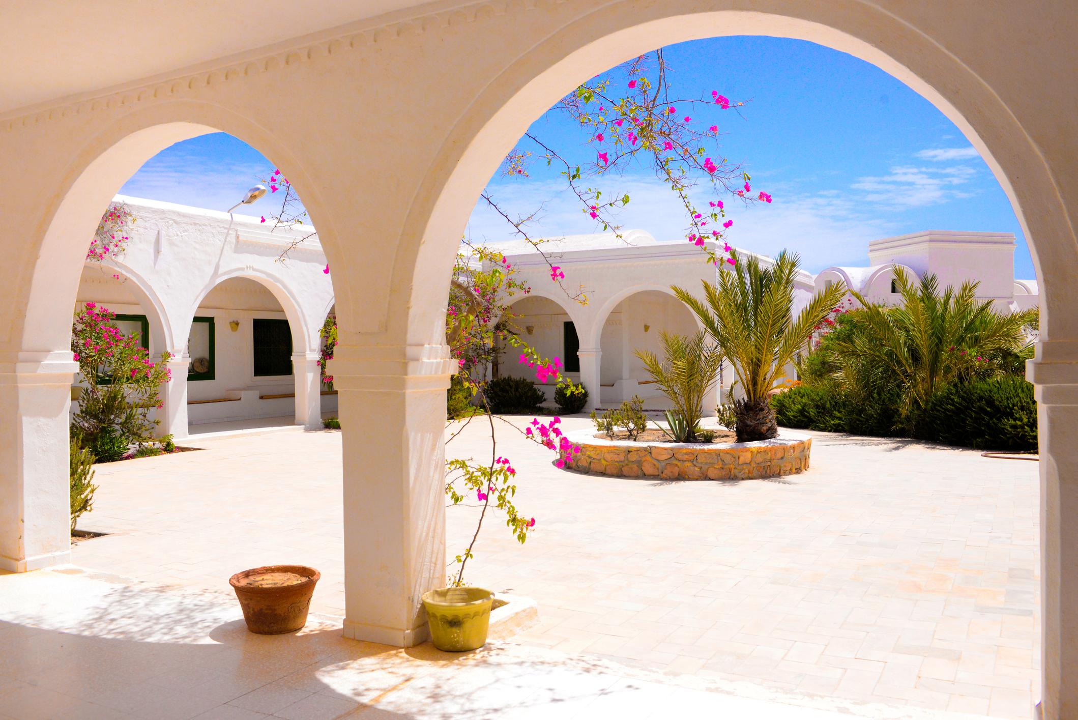 Praha – Djerba