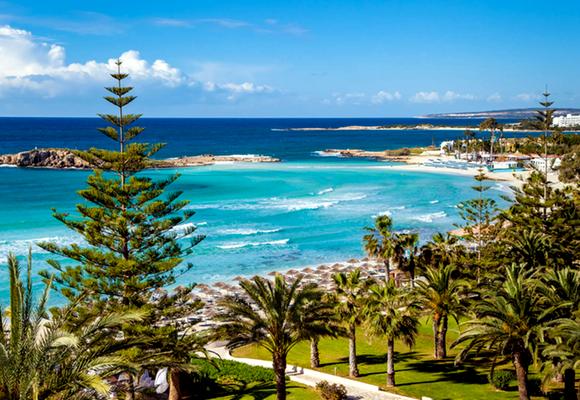 Bratislava → Larnaca