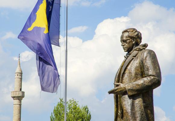 Bratislava → Priština