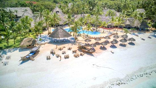 Lacná dovolenka Tanzánia – Zanzibar-4*Kiwengwa Beach Resort  – odlet z Viedne / na pláži