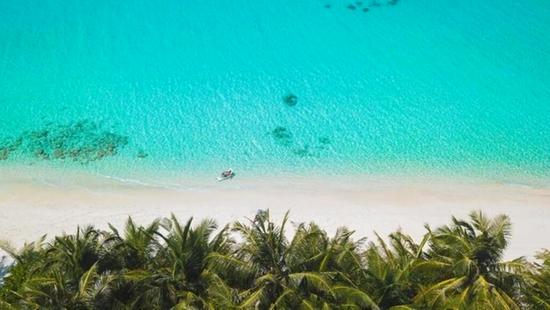 Zľava na pobyt Maldivy-5*Villa Park Sun Island