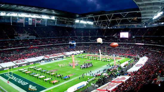 Zľava na pobyt NFL v Londýne s Kubom z Inej Ligy
