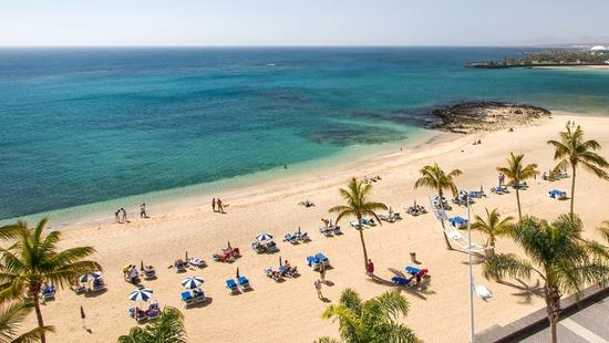 Zľava na pobyt FIRST MINUTE letná dovolenka na Lanzarote z Bratislavy ✈️