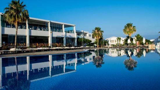 Zľava na pobyt Cyprus-4*Theo Sunset Bay Hotel