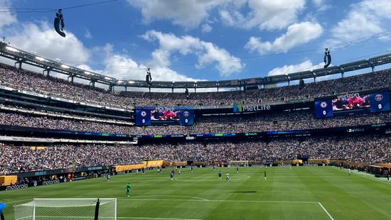 Lacná dovolenka Spojené štáty – MS vo futbale 2026: Brazília – Haiti vo Philadelphii a Nórsko – Senegal v New Jersey s Kubom z Inej ligy – Vychutnajte si 6-dňovú neopísateľnú atmosféru na MS 2026