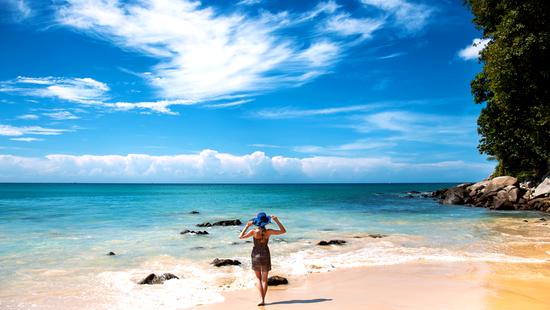 Lacná dovolenka Thajsko – Phuket-4*GLOW Mira Karon Beach  ️ – blízko pláže / raňajky